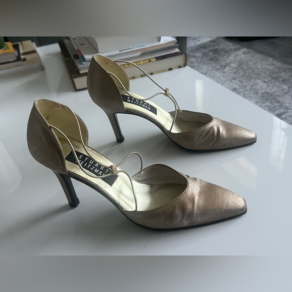 VINTAGE Stuart Weitzman Champagne Tan T-Strap Jeweled Accent Satin Heels